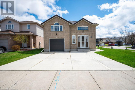 84 Everglade Crescent Unit Lower, Kitchener