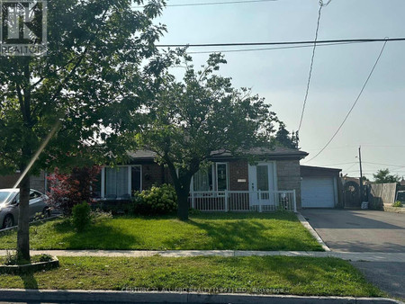 84 Goldsboro Road, Toronto W 05