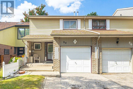 84 Royal Salisbury Way, Brampton Madoc