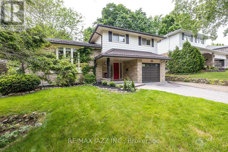 85 Marica Avenue, Oshawa