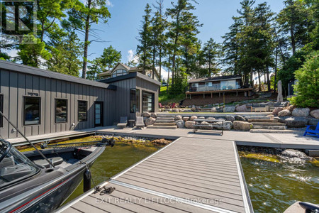 854 Fifes Bay Marina Lane, Smith Ennismore Lakefield