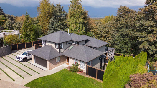 8667 Sunrise Drive, Chilliwack