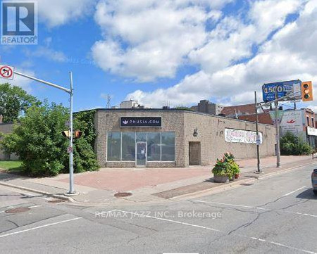 88 King Street W, Oshawa