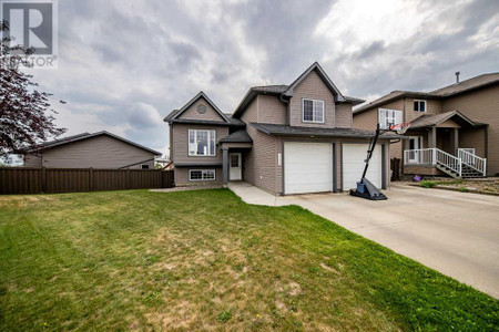 8805 114 Avenue, Grande Prairie