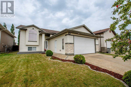 8834 115 Avenue, Grande Prairie