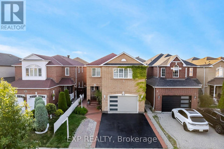 891 Stonebridge Avenue, Mississauga East Credit