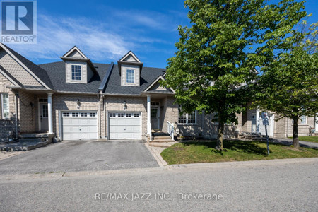 9 19 Niagara Drive, Oshawa