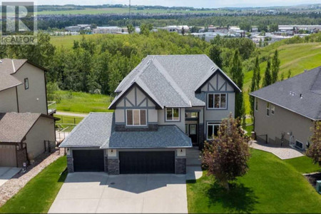 9 Drake Landing Ridge, Okotoks