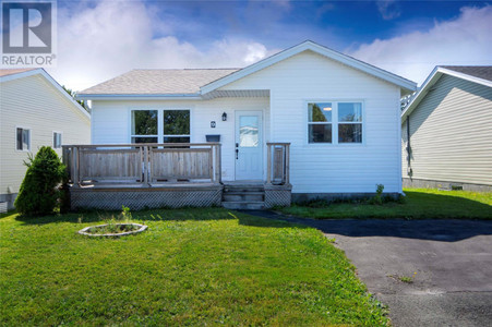 9 Hillhurst Street, Mount Pearl