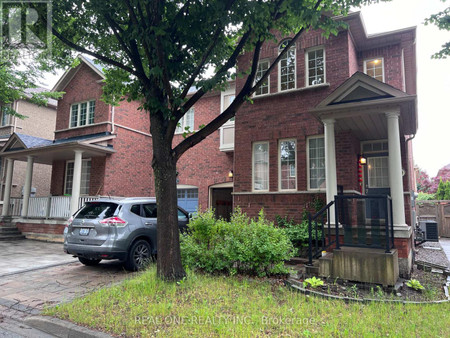 9 Summer Mist Crescent, Markham Cachet