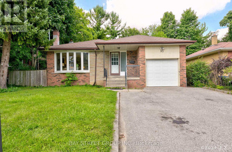 90 Banmoor Boulevard, Toronto Woburn