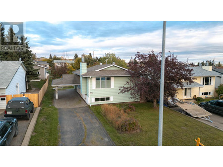 9011 89 Street, Fort St John