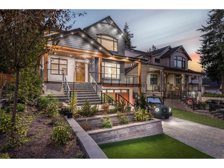 906 164 Street, White Rock