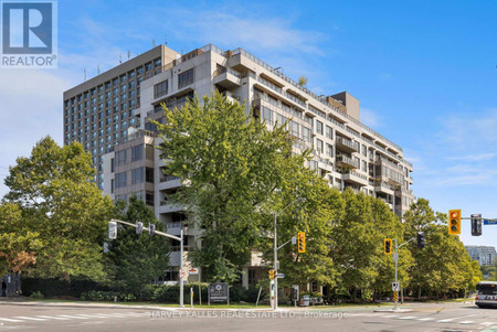 908 2662 Bloor Street W, Toronto Kingsway South