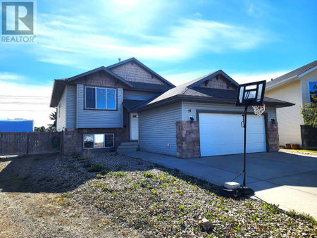 91 Isherwood Close, Red Deer