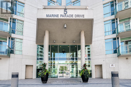 914 5 Marine Parade Drive W, Toronto