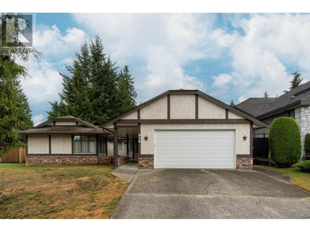 916 Sprice Avenue, Coquitlam