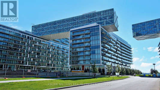 929 39 Queens Quay E, Toronto