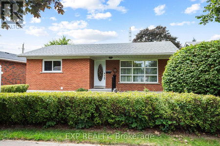 93 Clements Road E, Ajax South East