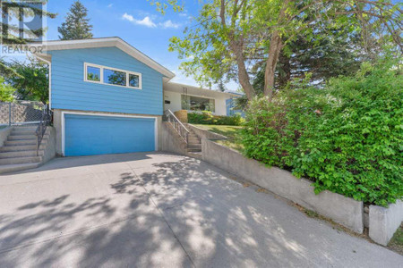 94 Cumberland Drive Nw, Calgary