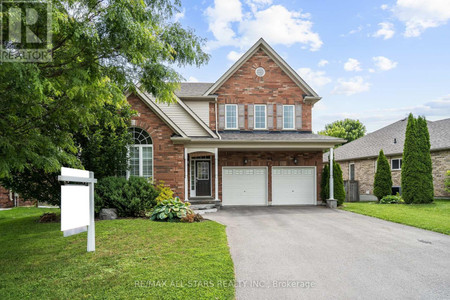 94 Oakside Drive, Uxbridge