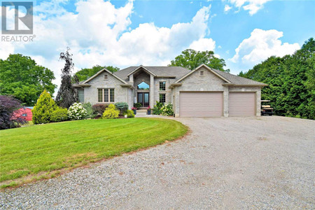 9442 Richmond Rd, Aylmer