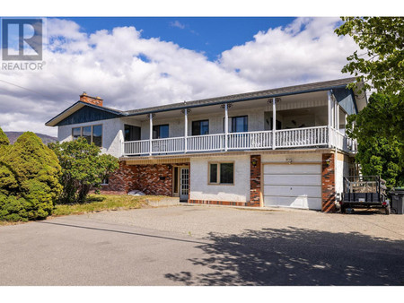 950 Stuart Road, West Kelowna