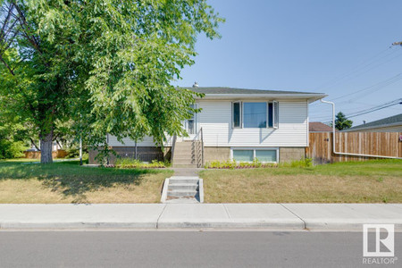 9554 9556 128 Av Nw, Edmonton