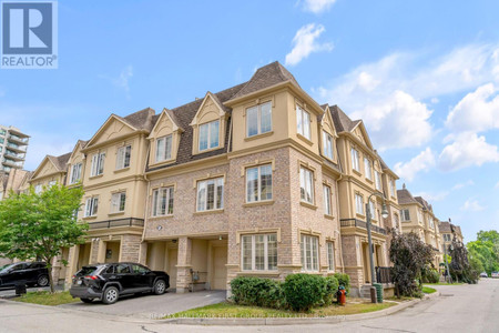 96 1250 St Martins Drive, Pickering