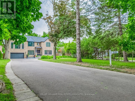 96 Elmcrest Road W, Toronto Eringate Centennial West Deane