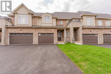 96 Pinot Crescent, Stoney Creek