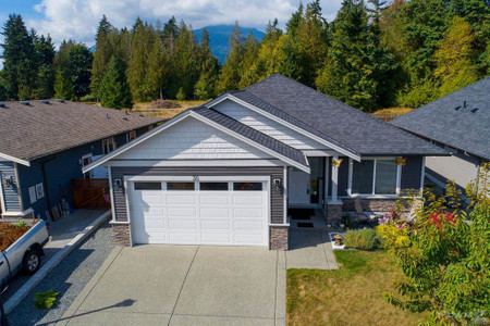 9650 Askew Creek Dr, Chemainus