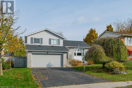 97 Pinnacle Cres Crescent, Guelph