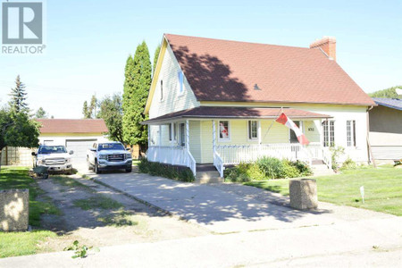 9712 85 Avenue, Peace River