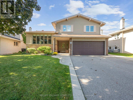 982 Streamway Crescent, Mississauga Applewood