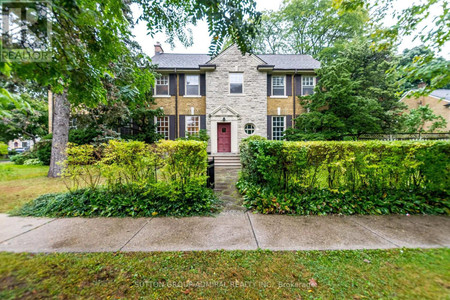 987 Royal York Road, Toronto Kingsway South