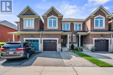 99 Collin Court, Richmond Hill