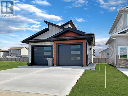 A 10305 128 Avenue, Grande Prairie