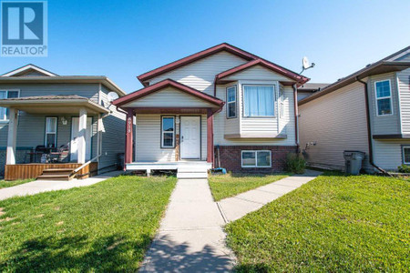 A B 8918 71 Avenue, Grande Prairie