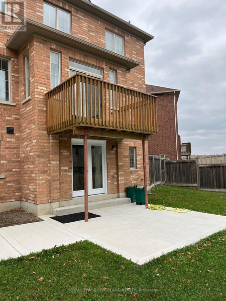 Bsmt 1300 Mccron Crescent, Newmarket