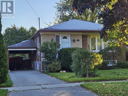 Bsmt 147 Fitzgibbon Avenue, Toronto