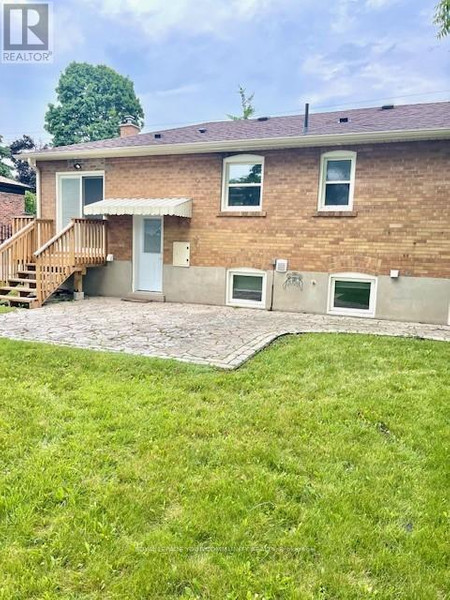 Kitchen - Bsmt 312 Cochrane Street, Whitby, ON L1N5J3 Photo 1