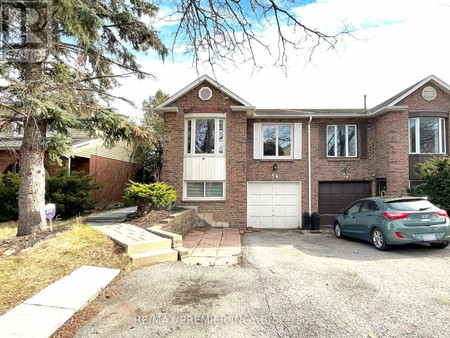 Bsmt 54 Habitant Crescent, Whitby Lynde Creek