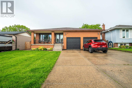 Lower 126 Gardiner Drive, Hamilton