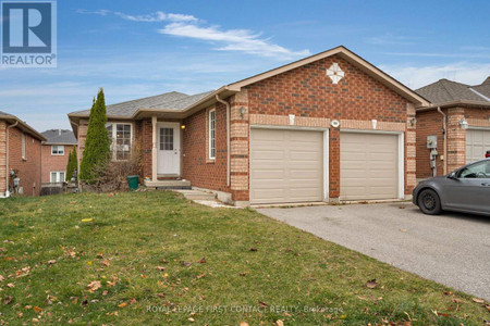 Lower 194 Country Lane, Barrie