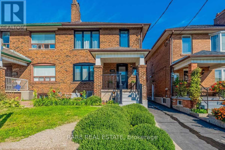 Lower 1993 Dufferin Street, Toronto W 03