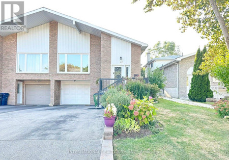 Lower 42 Yatesbury Road, Toronto Bayview Woods Steeles