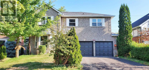 M Upper 901 Royal Orchard Drive, Oshawa