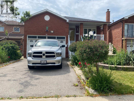 Main 51 Harmonia Crescent, Vaughan