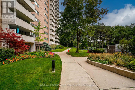 Ph 2012 250 Scarlett Road, Toronto Rockcliffe Smythe